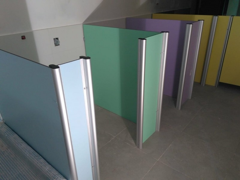 Divisória com Porta em Formica Melhor Preço Chapadão do Céu - Divisória com Porta para Empresa