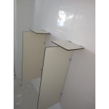 divisórias com porta para vestiário Formoso do Araguaia
